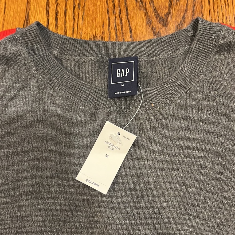 NWT Gap Color Block Sweater - Picture 3 of 3